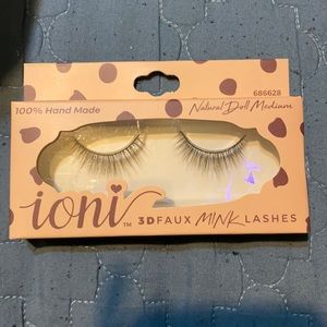 New lashes